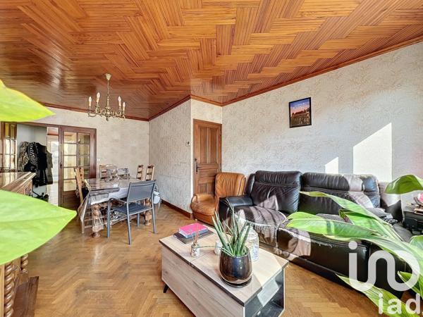 Maison de ville 4 pièces de 80 m² à Saint-Affrique (12400)