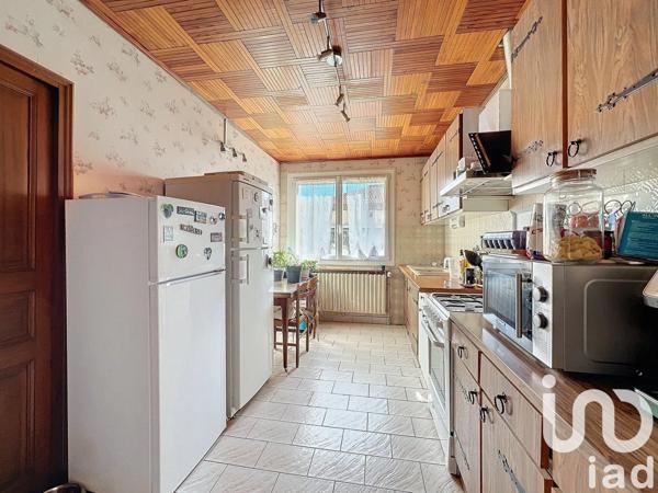 Maison de ville 4 pièces de 80 m² à Saint-Affrique (12400)