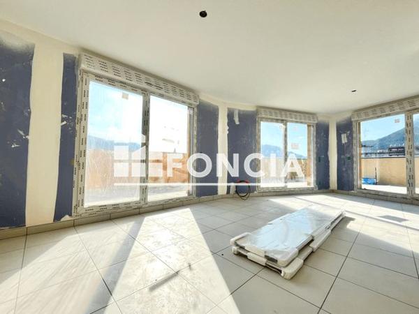 À vendre Appartement 3 pièces 72 m² - Cluses 74300