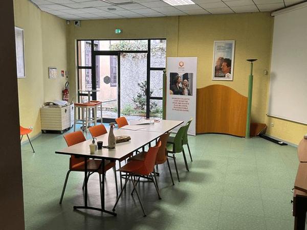 Location Local commercial 5 pièces 55.7 m² - 4 RUE MARECHAL FOCH Tarbes 65000