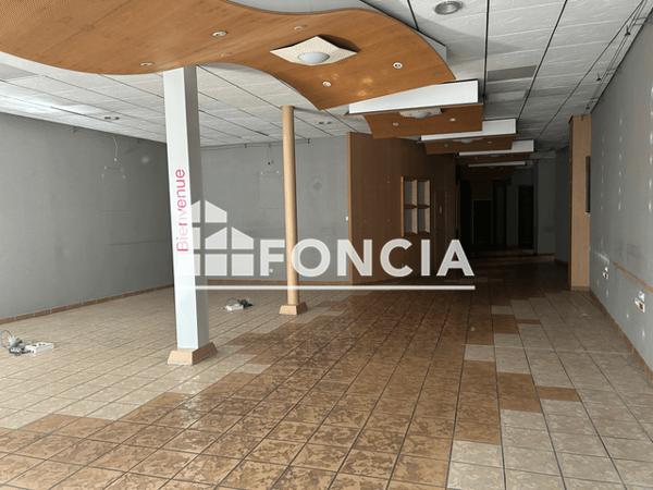 Location Local commercial 5 pièces 300 m² - 4 RUE MARECHAL FOCH Tarbes 65000