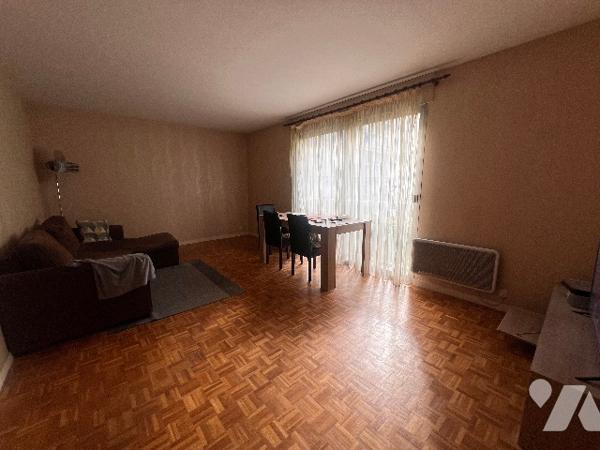 Appartement A VENDRE, au rez-de-chaussée d'une résidence sécurisée au cœur de Soissons