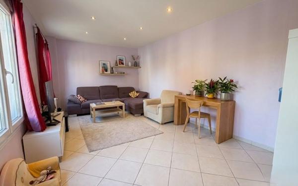 Maison à vendre    5 pièces • 110 m2 Neuilly-Plaisance