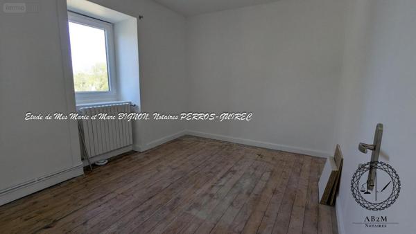 Maison à vendre à Perros-Guirec dans les Côtes-d'Armor (22700), ref : VM384-22093