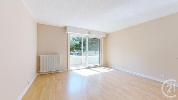 Appartement T2 à vendre  2 pièces - 53,25 m 2   ANGLET  - 64