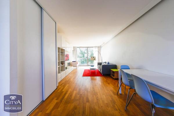 Appartement à vendre 3 pièces 65m² Tours (37000)