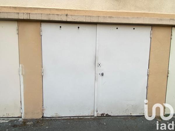 Parking à vendre 12 m² Garches