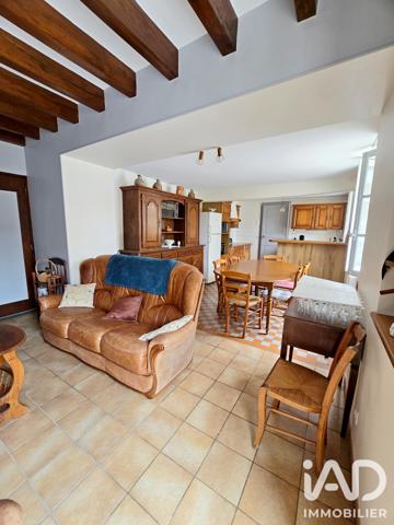 Location maison 4 pièces 88 m² Moulins-sur-Céphons