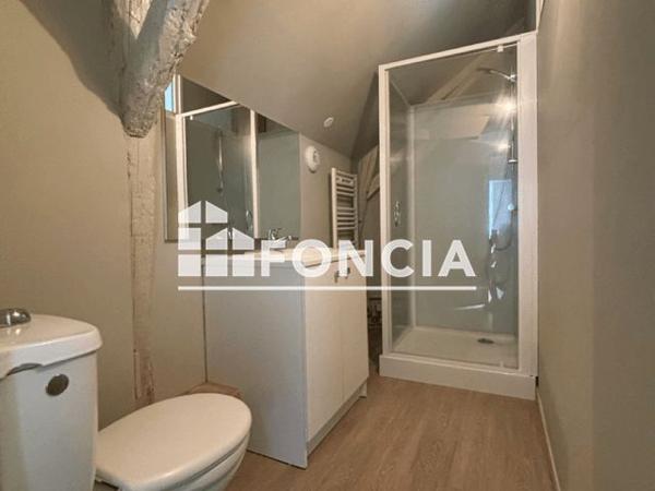 Location Appartement 2 pièces 36.13 m² - 13 PLACE DE L'HOTEL DE VILLE Chateau Du Loir 72500