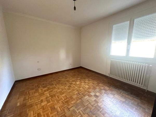 Maison à vendre 9 pièces PAMIERS (09)