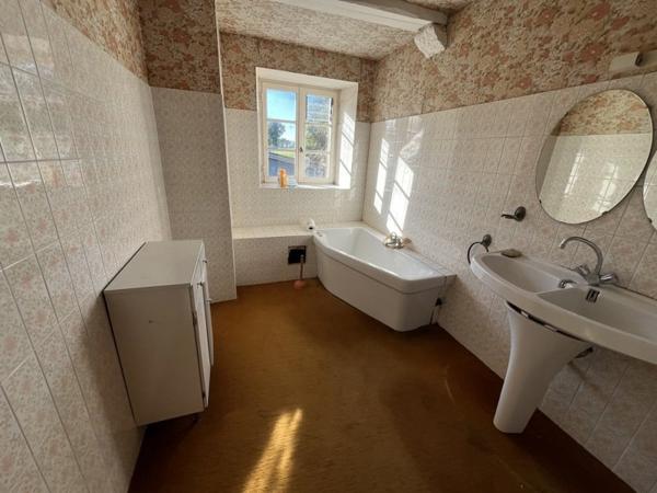 Maison à vendre |  Scaër |  8 pièces | 172 m²