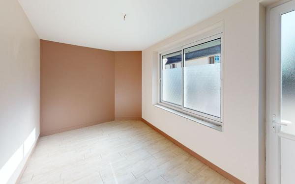 Maison à vendre    4 pièces • 79 m2 Saint-Bouize