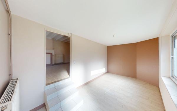 Maison à vendre    4 pièces • 79 m2 Saint-Bouize