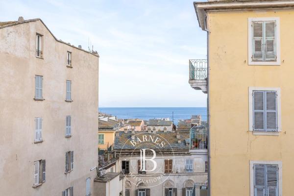 Bastia, Appartement 4 Chambres -  216 m² à vendre