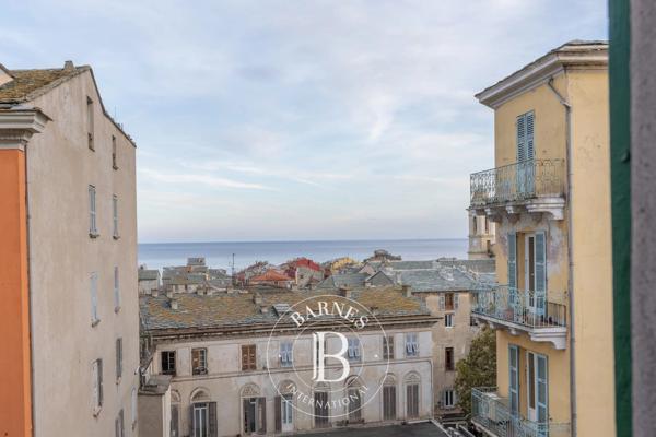 Bastia, Appartement 4 Chambres -  216 m² à vendre