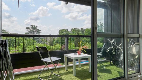 Appartement T2 avec terrasse et place de parking