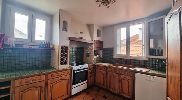 Maison Ermont 10 pièce(s) 119.18 m² habitable. €550 000 ** - Référence 25-3855