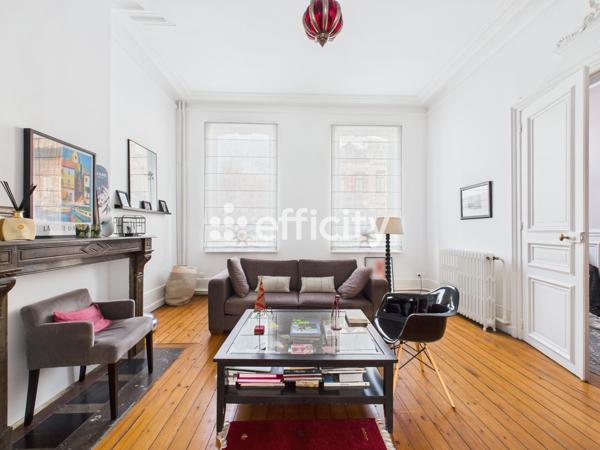 Maison 9 pièces - 240 m²