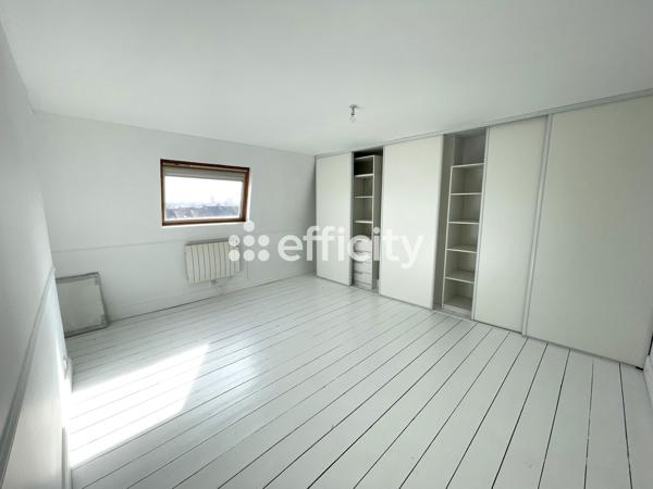 Maison 9 pièces - 240 m²