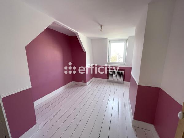 Maison 9 pièces - 240 m²