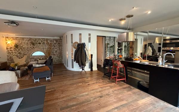 Maison à vendre    4 pièces • 114 m2 La Rochelle