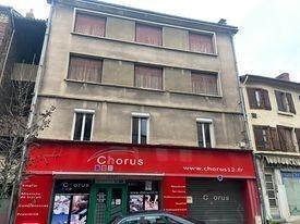 immeuble commercial et habitation