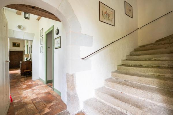 Maison
         11 pièces
        - 397 m² Bien prestige 983 250 € *