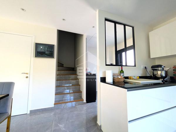 Magnifique Villa Contemporaine Villeneuve Loubet 5 pièce(s) 118.0 m2