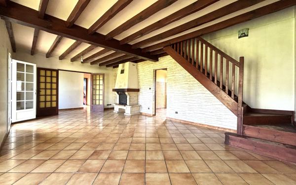 Maison à vendre    5 pièces • 142 m2 Orx