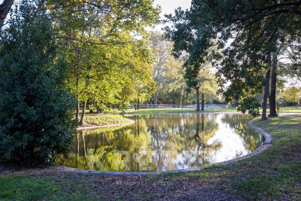 Pierrelatte – Domaine historique napoléonien à rénover sur près de 3 hectares