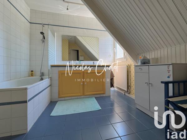 Maison à vendre 7 pièces 143 m² Beaucouzé