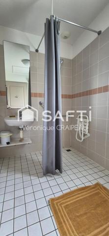 Pied-à-terre à deux pas de l'océan dans résidence sécurisée avec piscine.