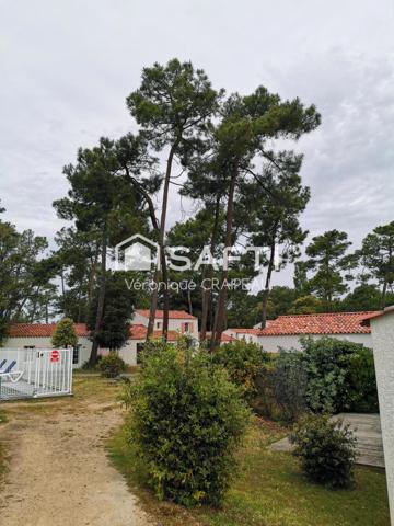 Pied-à-terre à deux pas de l'océan dans résidence sécurisée avec piscine.