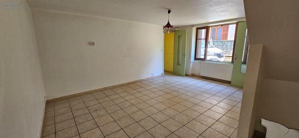 Maison à restaurer à vendre à Beaufort-Orbagna dans le Jura (39190), ref : 39064-104