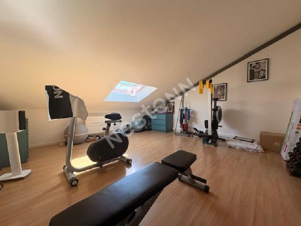 Appartement Marseille 5 pièce(s) 126.44 m² Perier Delibes Parking possible