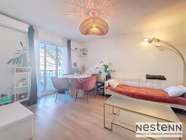 T3 rénové de 51m² traversant avec balcon et vue mer - résidence avec piscine Marseille 13012 (St Julien / St Barnabé)