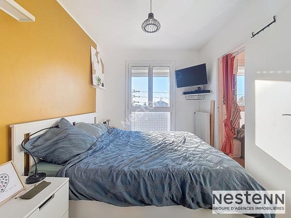 T3 rénové de 51m² traversant avec balcon et vue mer - résidence avec piscine Marseille 13012 (St Julien / St Barnabé)