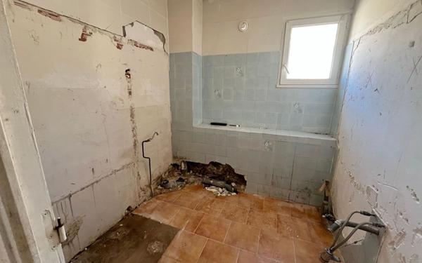 Maison à vendre    6 pièces • 91,42 m2 Agde