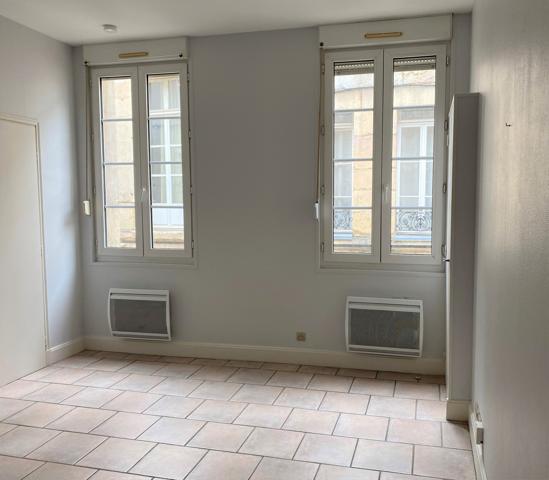 Studio 1 pièce(s) 16.75 m²
