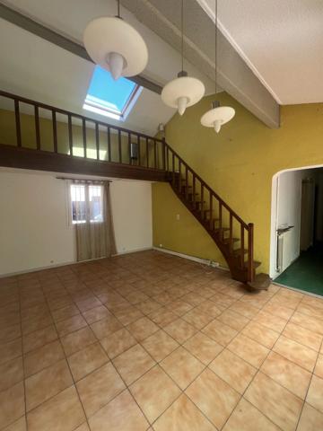 Vente                                                      Maison
                        
                     4 pièces                      84 m2                     à Perpignan