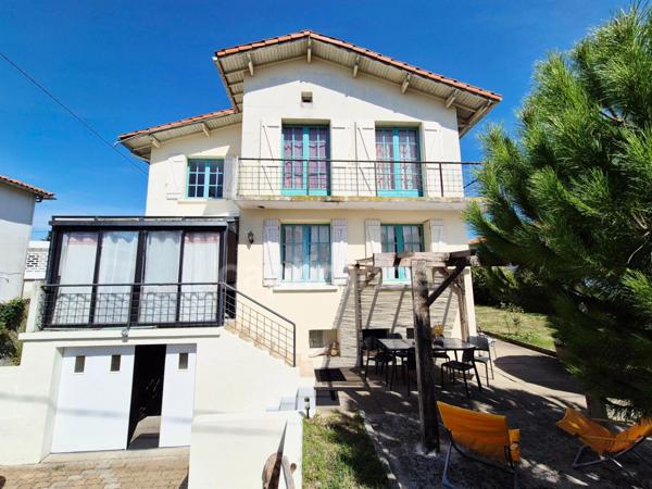 Maison à vendre 7 pièces ROYAN (17) Terrain de 474m²