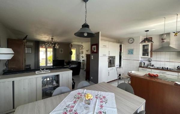 Vente Maison Montbazin   