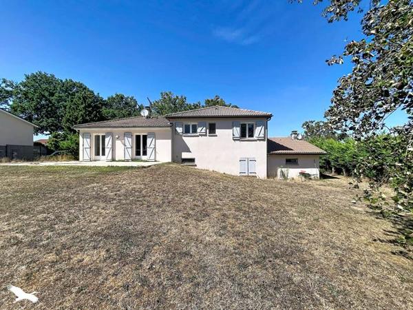 Maison à vendre 223 650 € Chaillac-sur-Vienne 5 p 151 m² DPE C