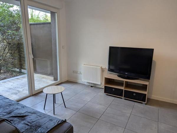 Appartement à louer 640 € CC Cenon 2 p 37 m² DPE C
