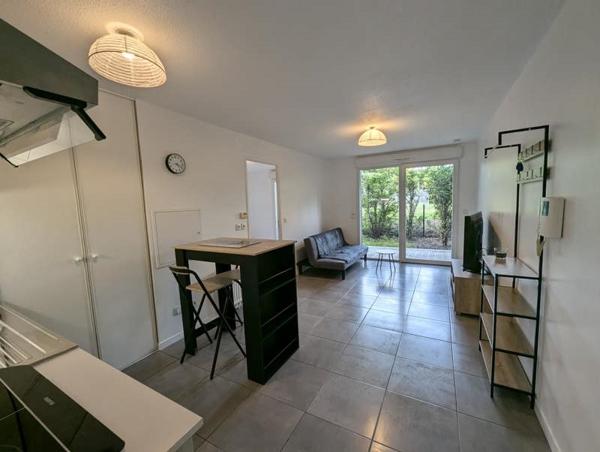 Appartement à louer 640 € CC Cenon 2 p 37 m² DPE C