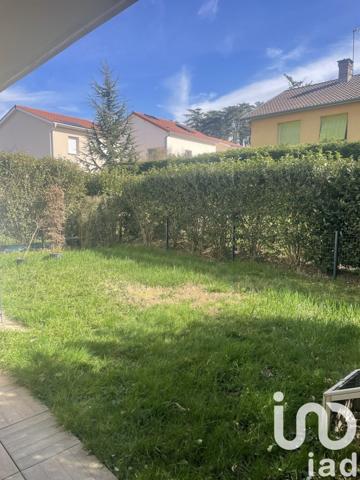 Appartement 3 pièces de 65 m² à Lentilly (69210)