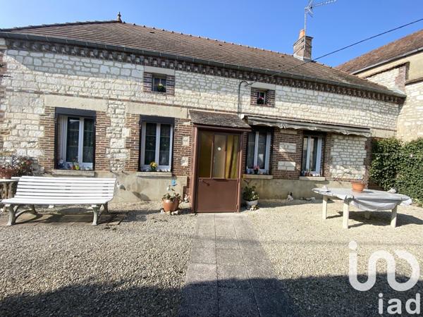 Maison 3 pièces de 83 m² à Auxon (10130)