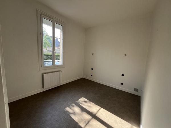 Maison à louer 750 € CC Libourne 2 p 38 m² DPE D