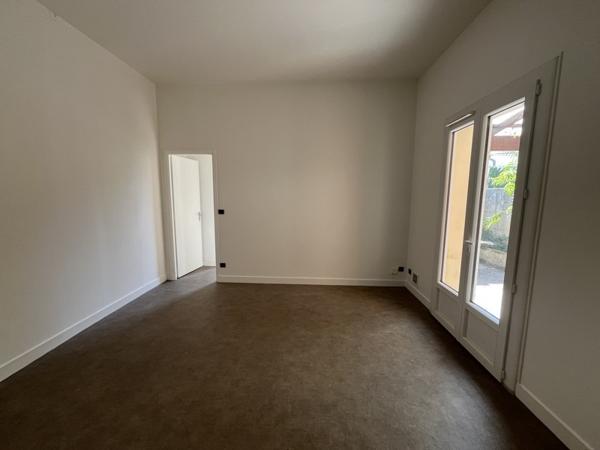 Maison à louer 750 € CC Libourne 2 p 38 m² DPE D