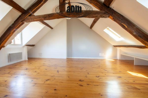 Appartement
                                                                                                                                                                                                                                                                                                                        2 pièce(s)                                                                                                                                                                                                          1 chambre(s)                                                                                                                                                                                                          97.84  m²